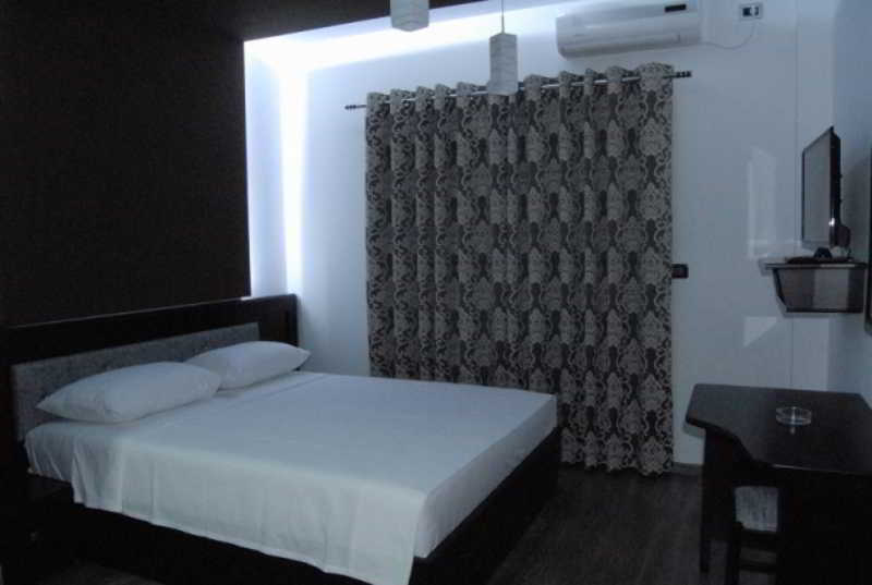 New Heaven Hotel Sarandë Exteriér fotografie